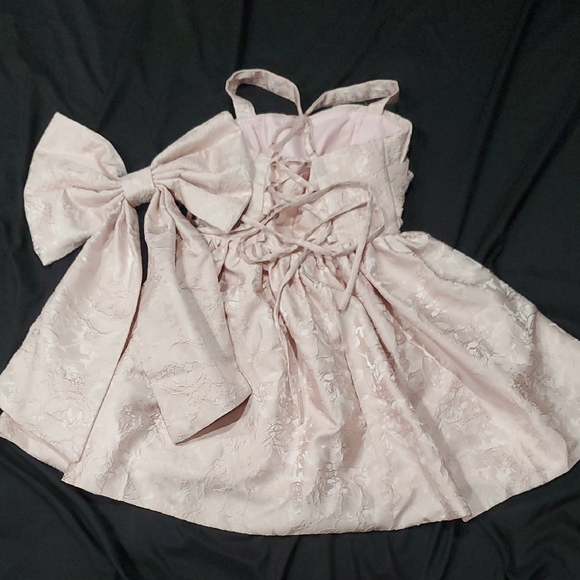 Elegant Pink Kids Dress - Picture 4 of 5